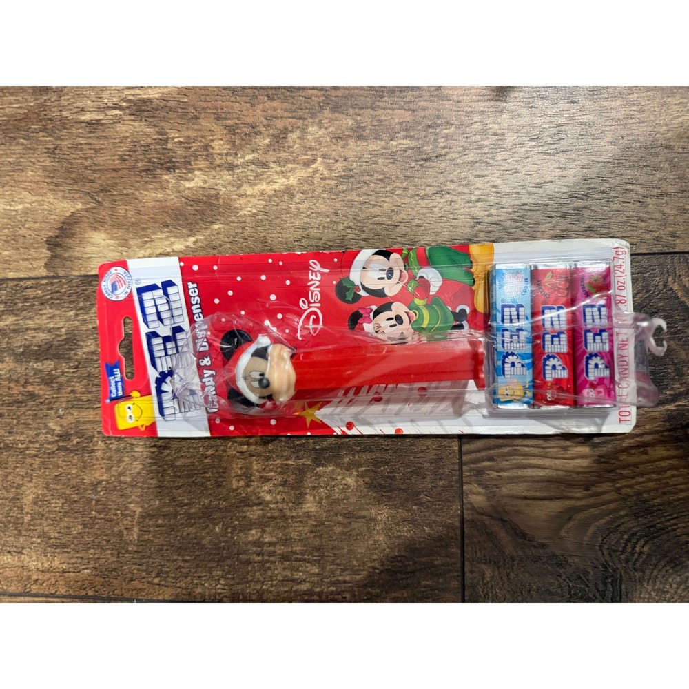 Disney Mickey Mouse Santa PEZ Candy Dispenser Holiday‎ Christmas New Sealed Pack